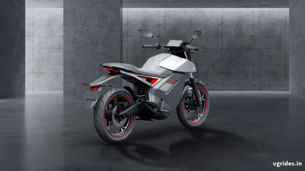 variants ranging from 3.5 kW to 6 kW with prices starting at Rs 1,04,999, offering ranges up to 248 km and top speeds of 126 kmph. With riding modes like Eco, Normal, Sport, and Hyper, all-LED lighting and sporty alloy wheels.